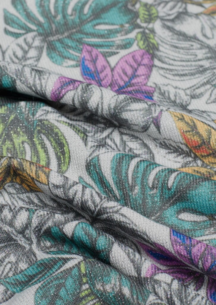 Betoverend mooi gedessineerd shirt 6