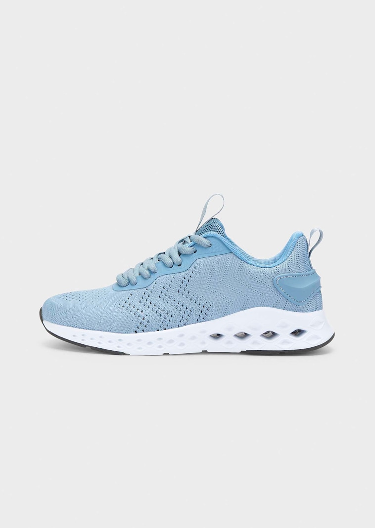 Sneakers van mesh met traagschuim