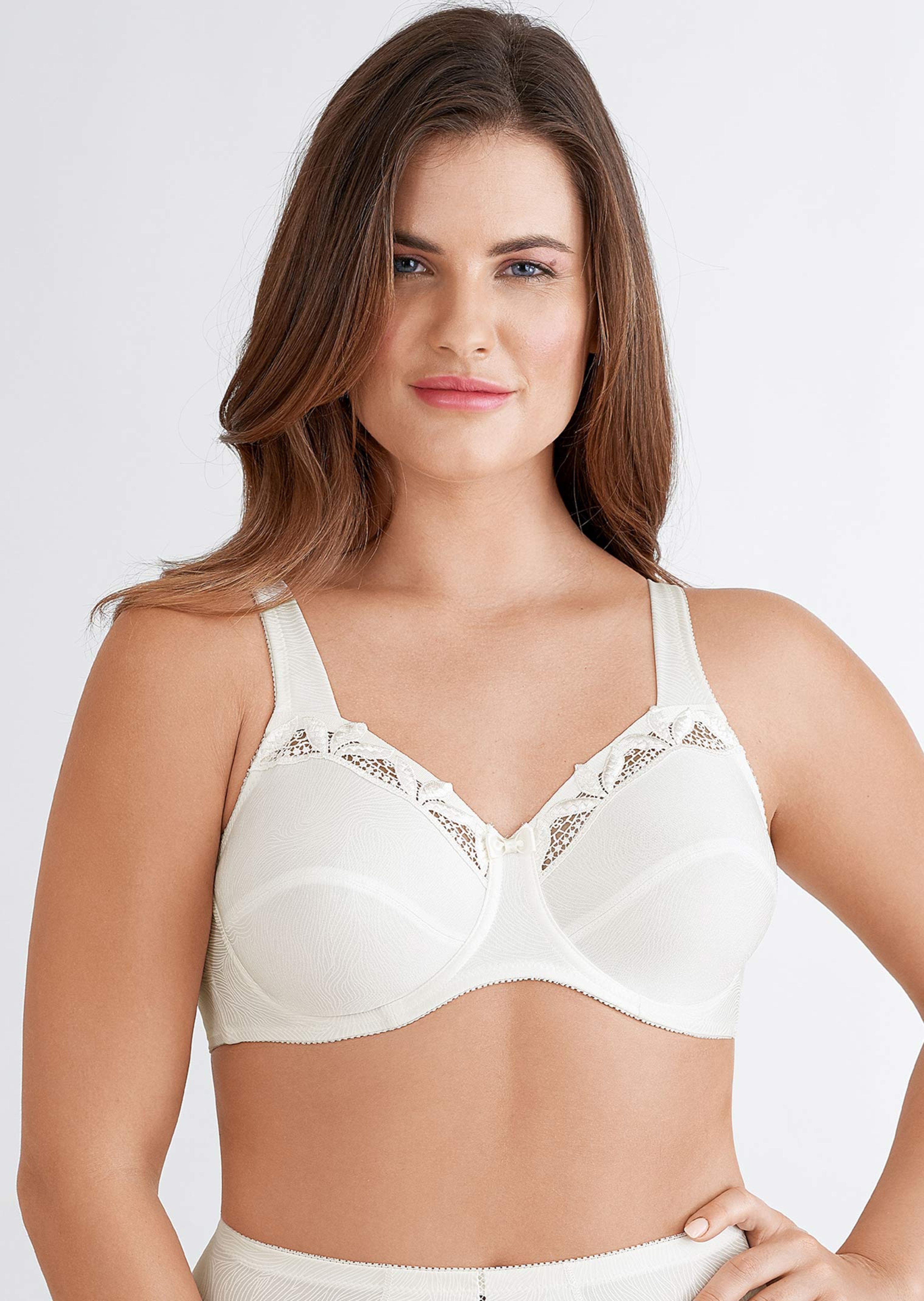 Elégant soutien-gorge avec dentelle et armatures