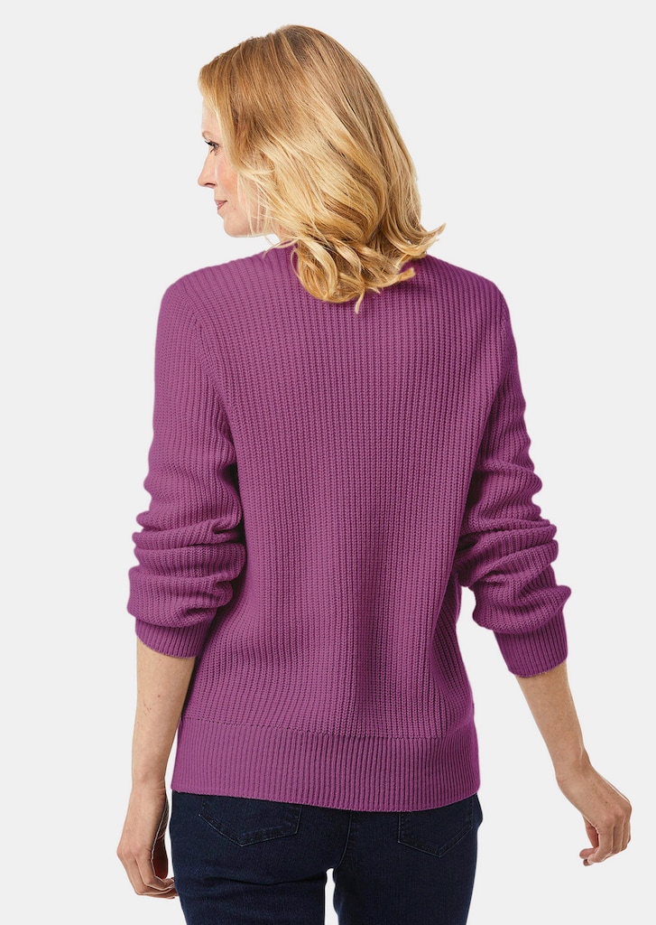 Pflegeleichte Strickjacke in hochwertiger Rippenstruktur