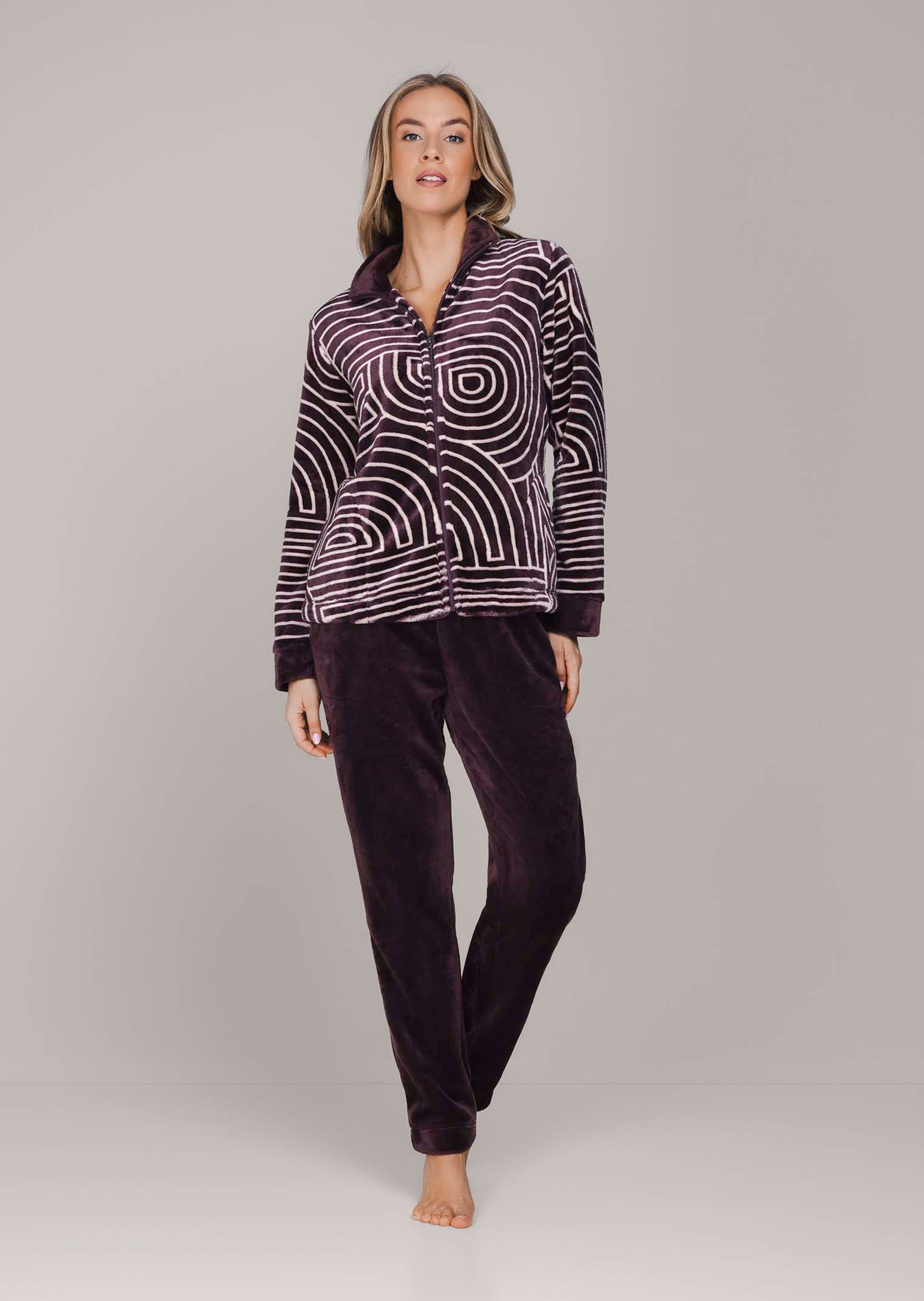 Fleece-Hausanzug mit Grafik-Print