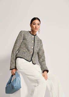 Blazer thumbnail 4