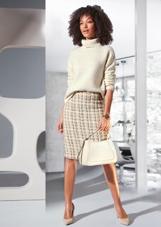 Rollkragen-Pullover mit dezenten Strickdetails thumbnail 7
