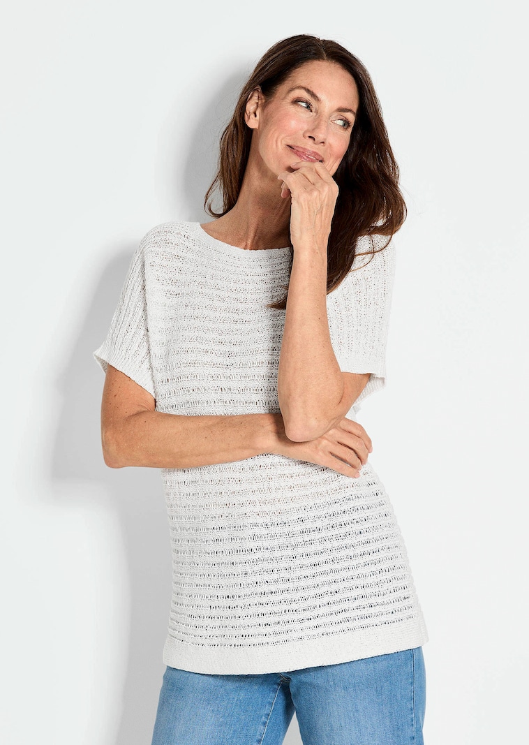 Pullover in luftigem Rippenstrick