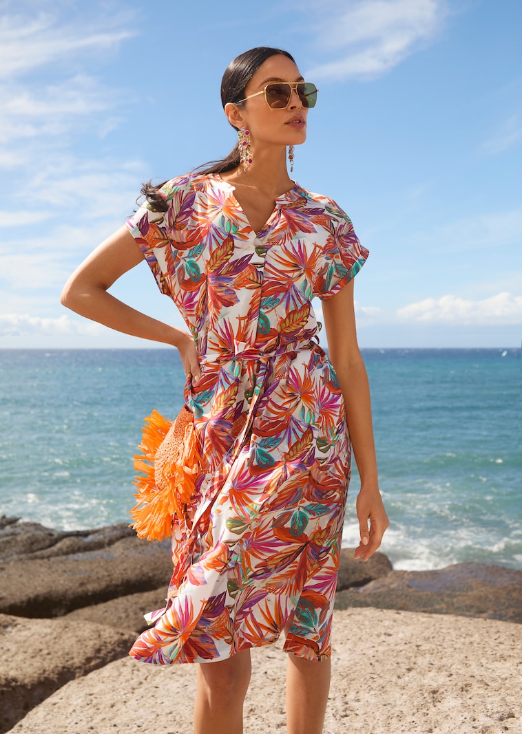 Sommerkleid mit Palmenprint