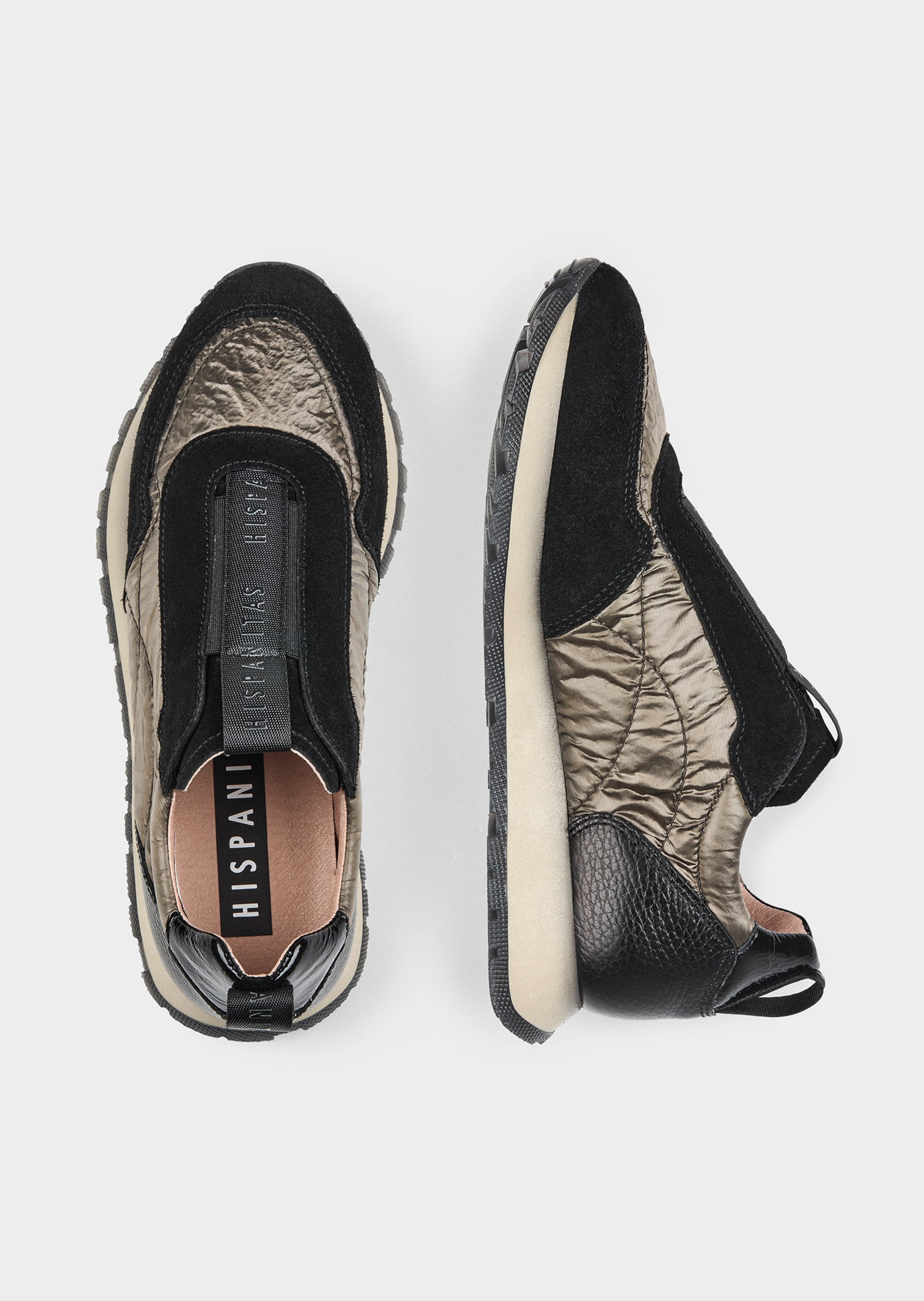 Slip-on Sneaker mit Prägung