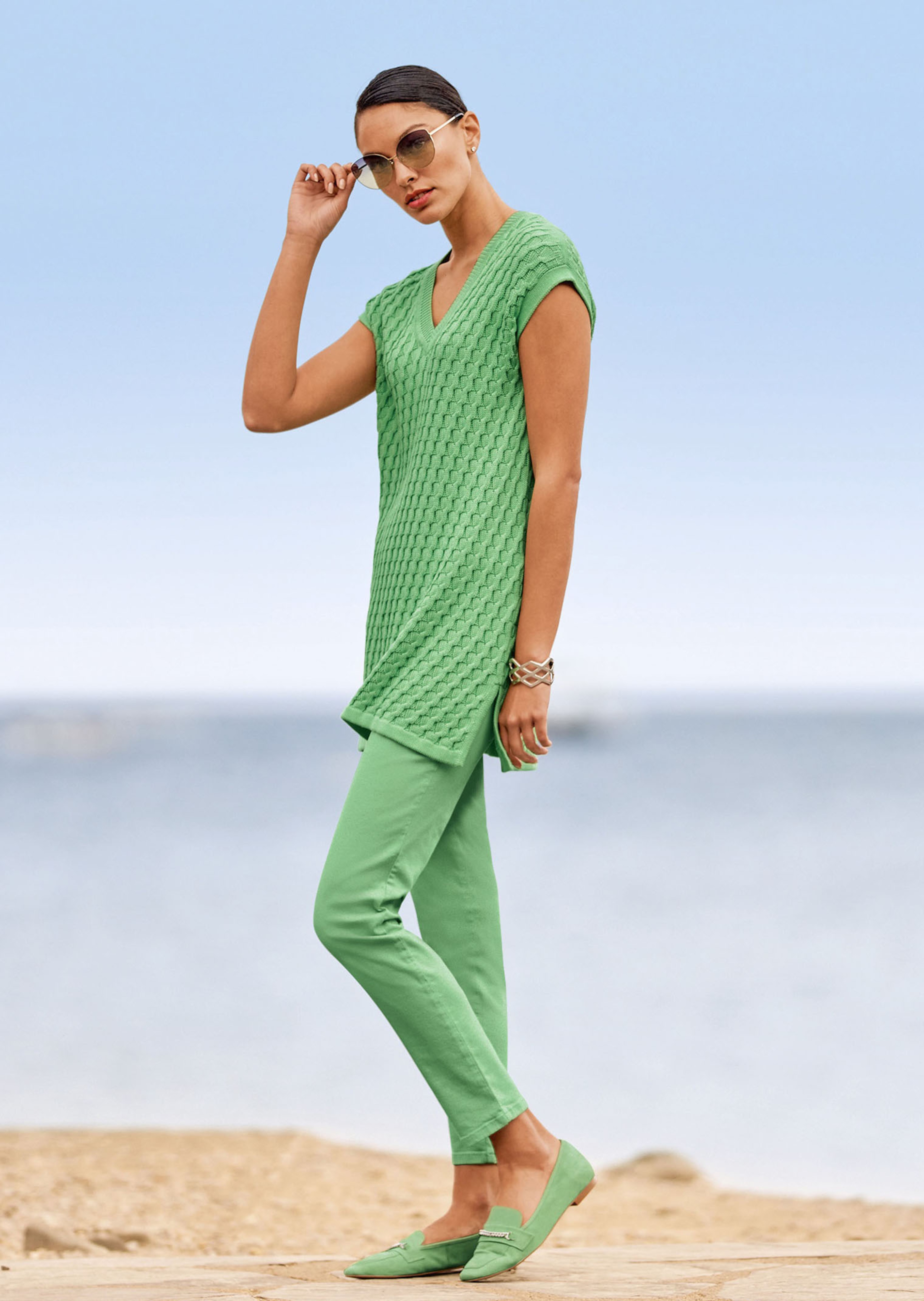 Baumwollpullover mit 3D-Zopfmuster-Mix