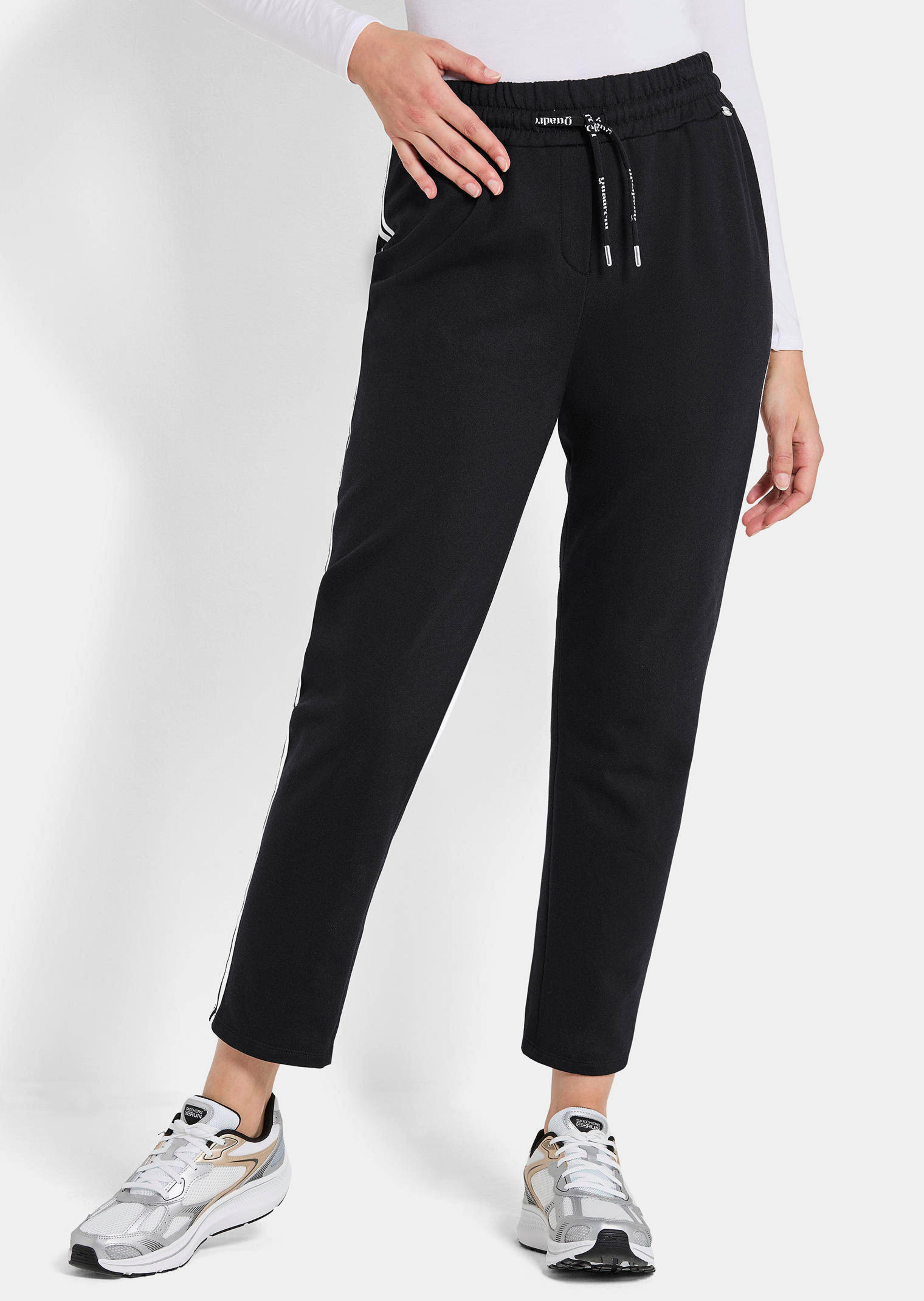 Pantalon de détente avec bandes contrastées