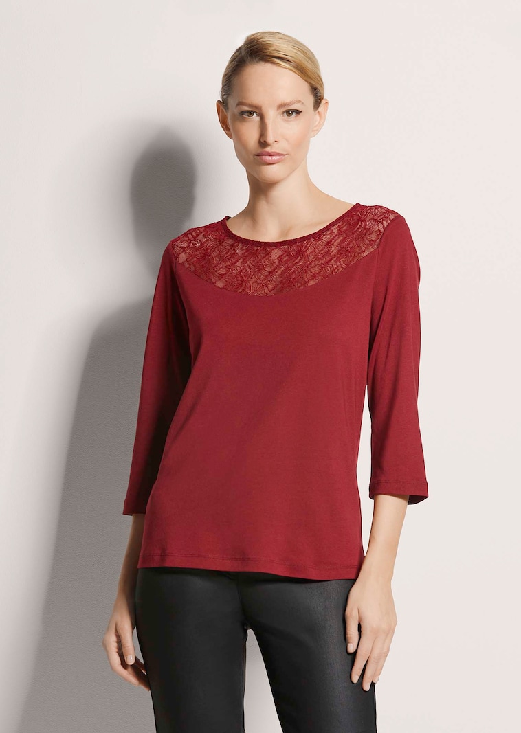 Rundhals-Shirt mit Spitze