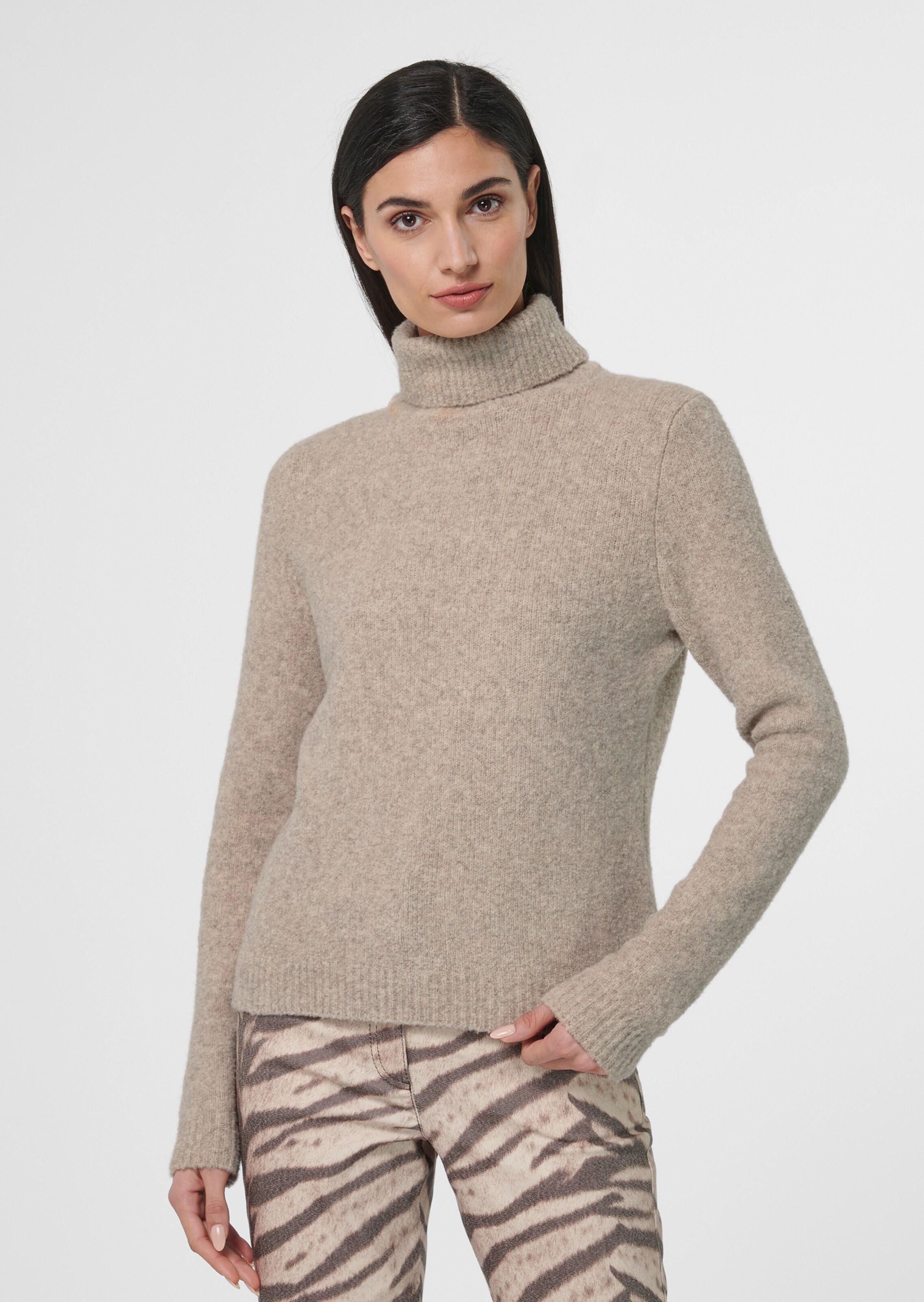 Softer Rollkragenpullover in Bouclé-Optik