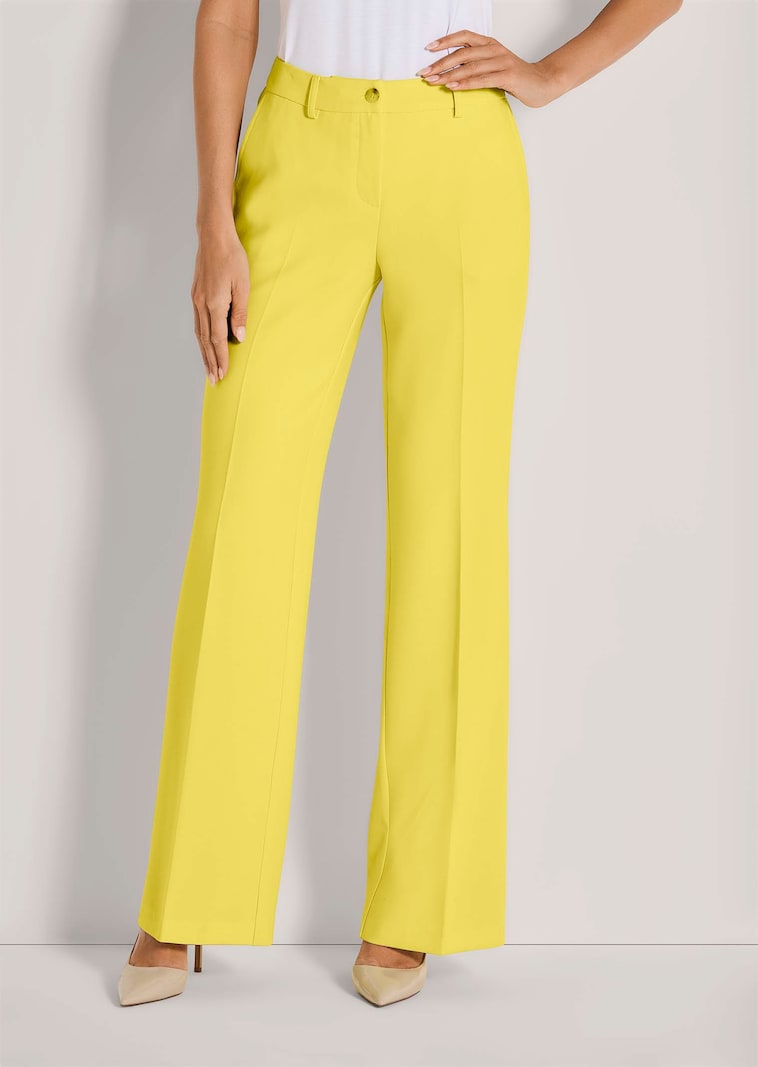 Elegante Marlenehose mit Bügelfalten