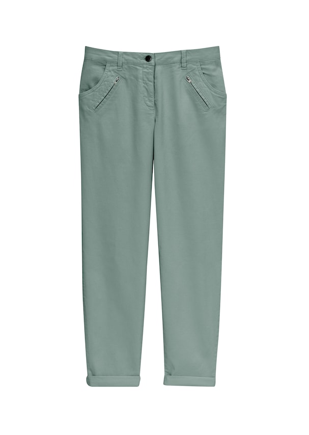 Cropped trousers in a casual chino style 5