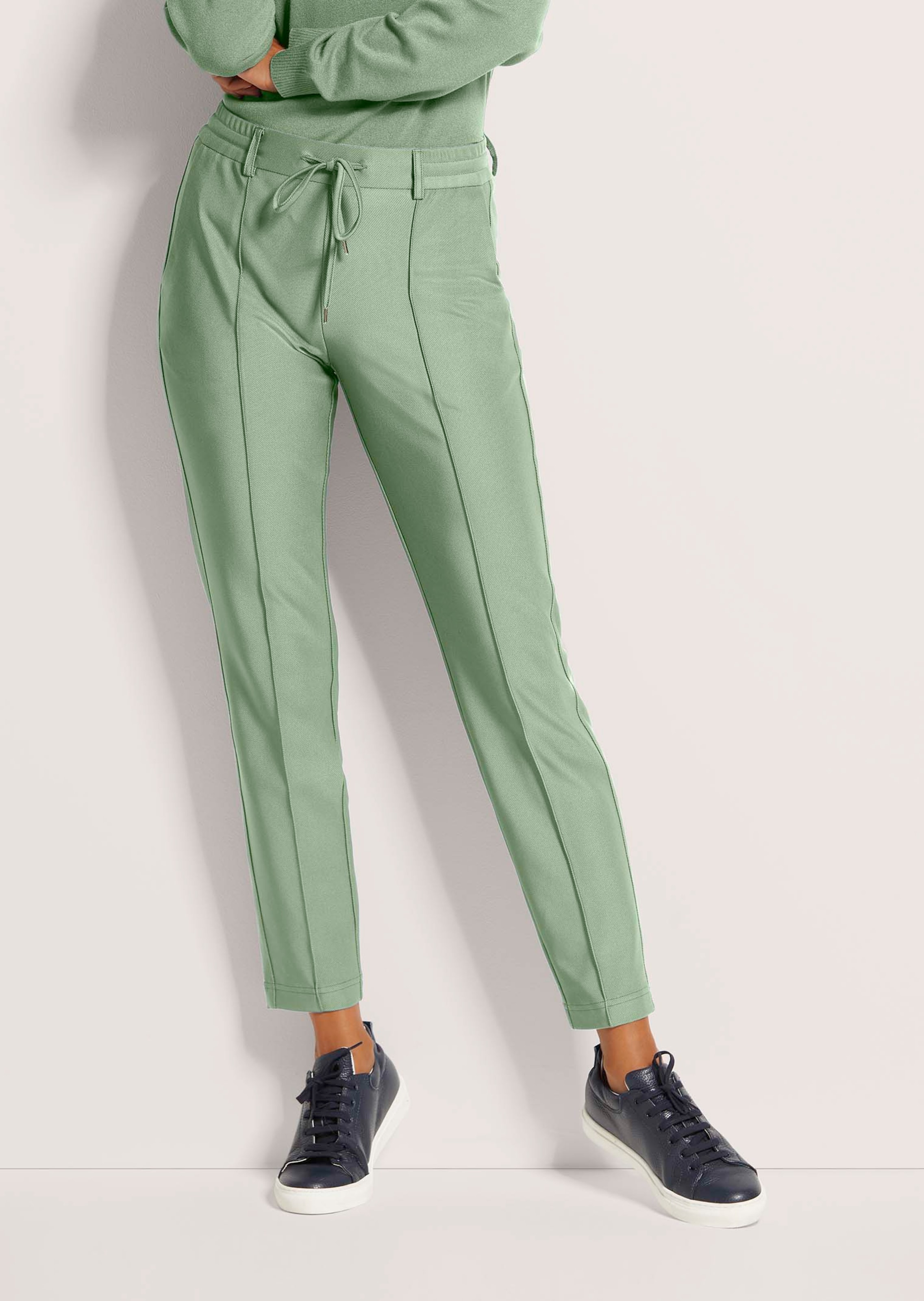 Stretch-Hose mit Tunnelzug