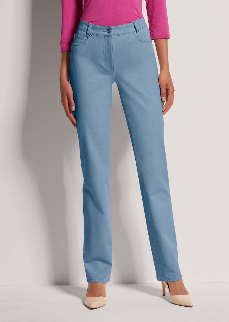 M-Jeans in gerader Form mit Logo-Stickerei