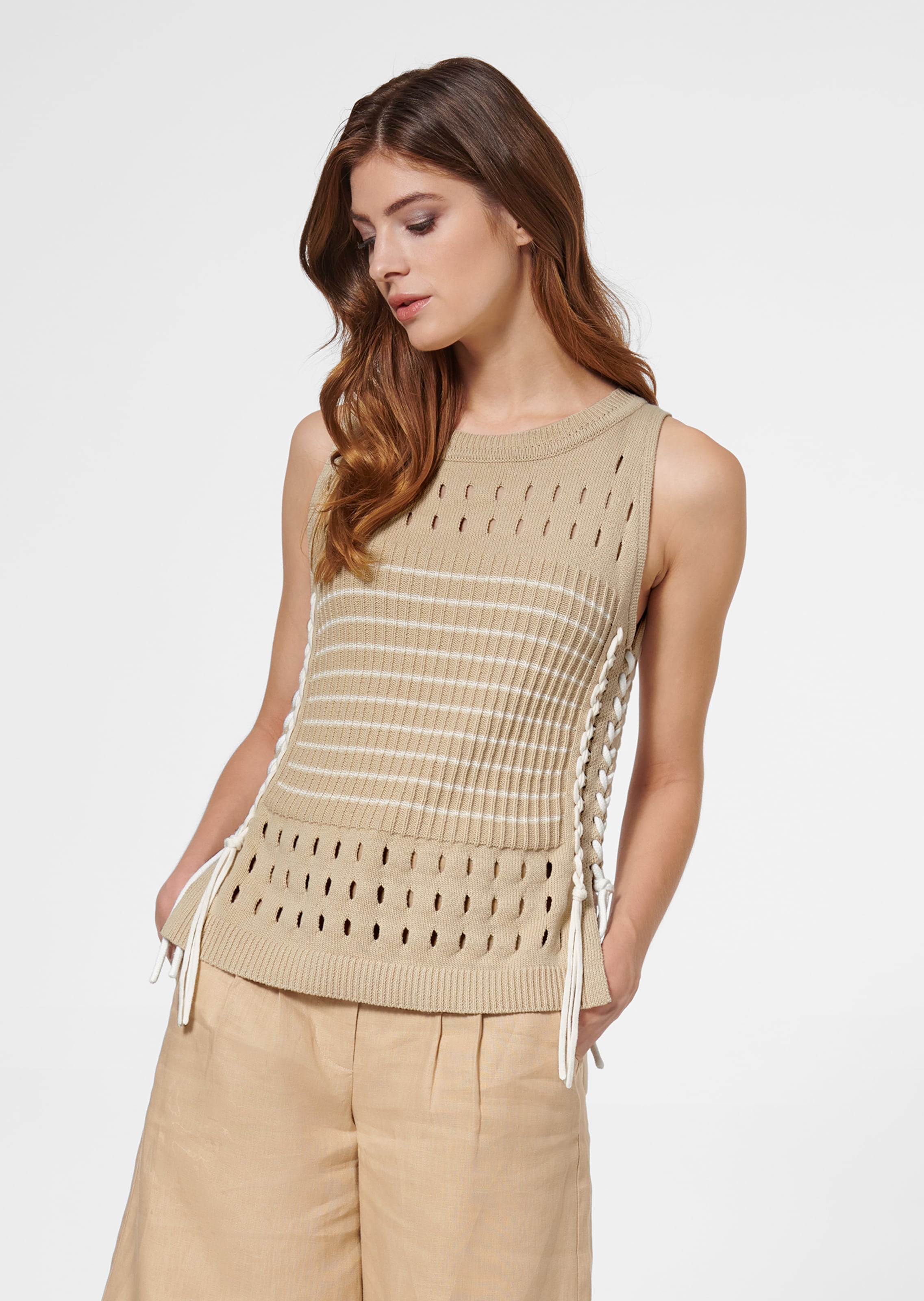 Ärmelloses Stricktop mit amerikanischer Schulter
