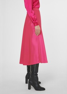 Satin skirt in an elegant lustre finish thumbnail 4