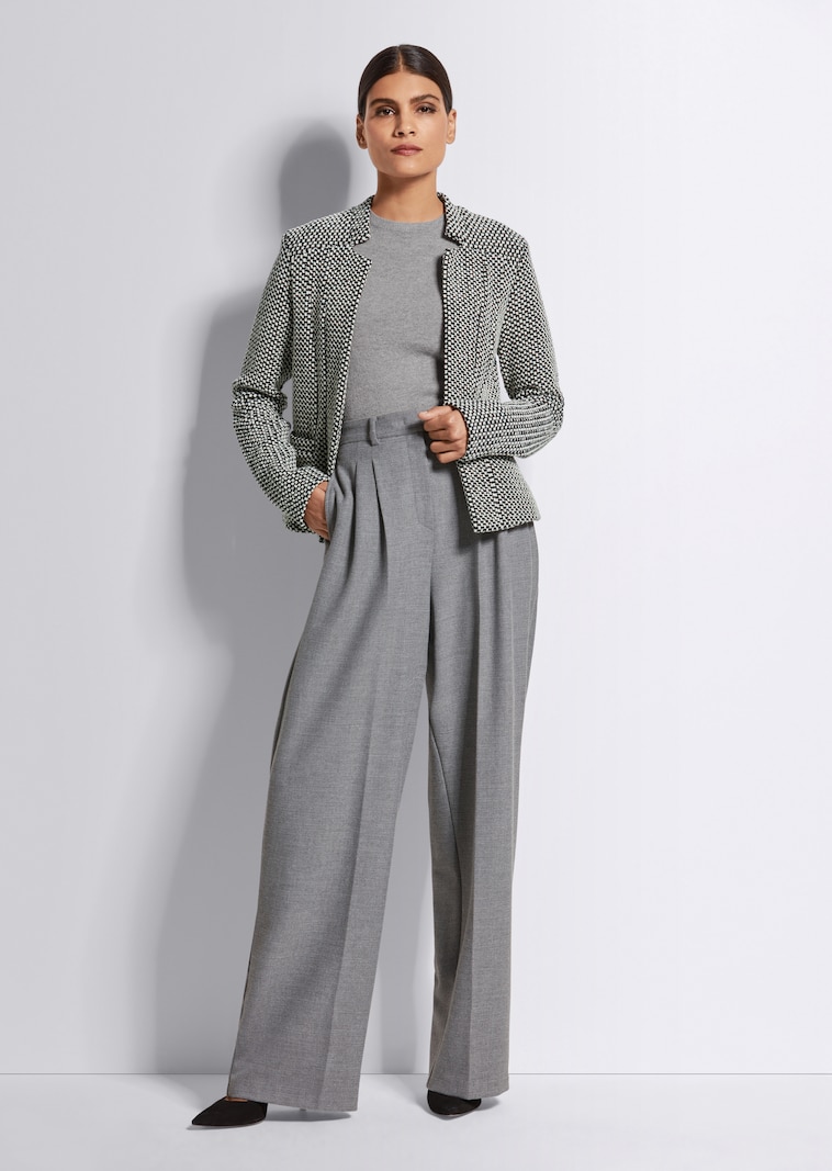 Verschlussloser Kurzblazer