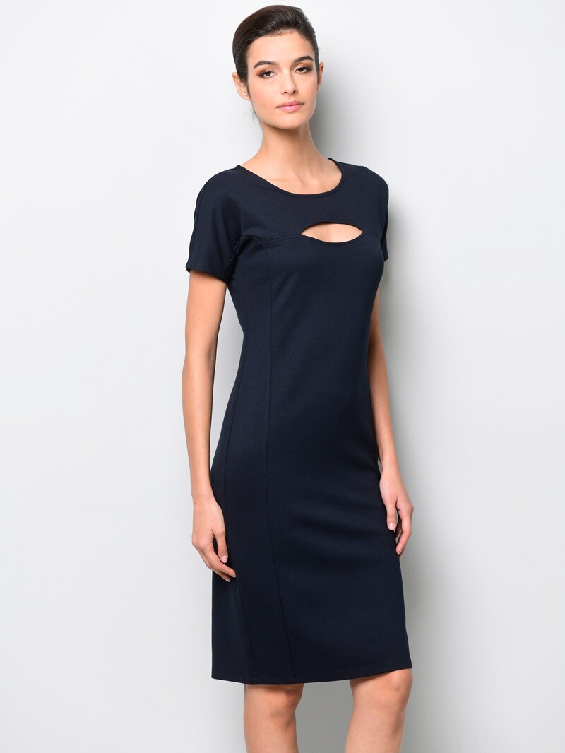 Kleid mit Cutout