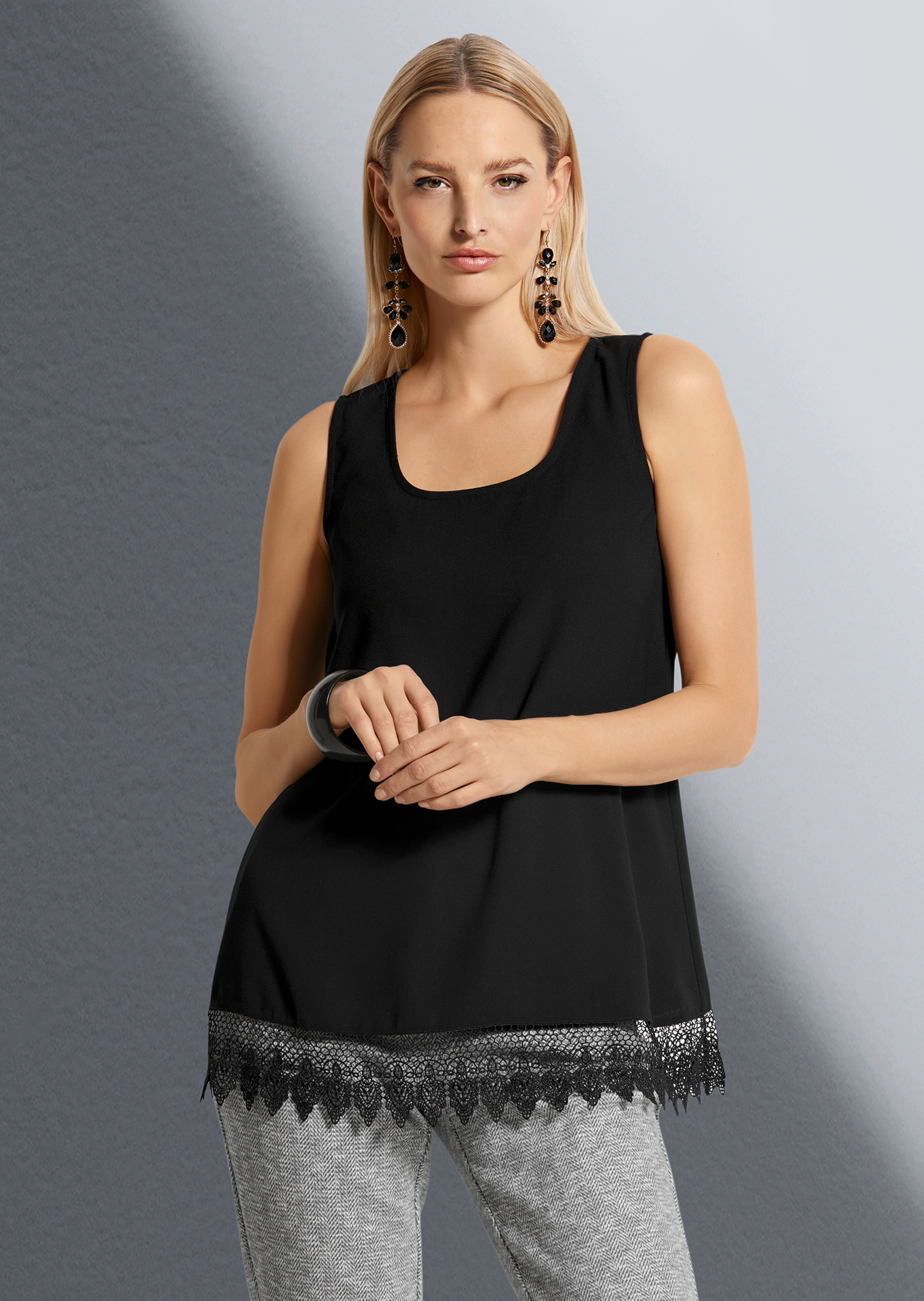Top mit Spitze