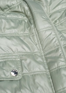 Leichte Steppjacke mit vielen Details thumbnail 8