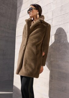 Webpelzmantel in Oversize-Form thumbnail 1