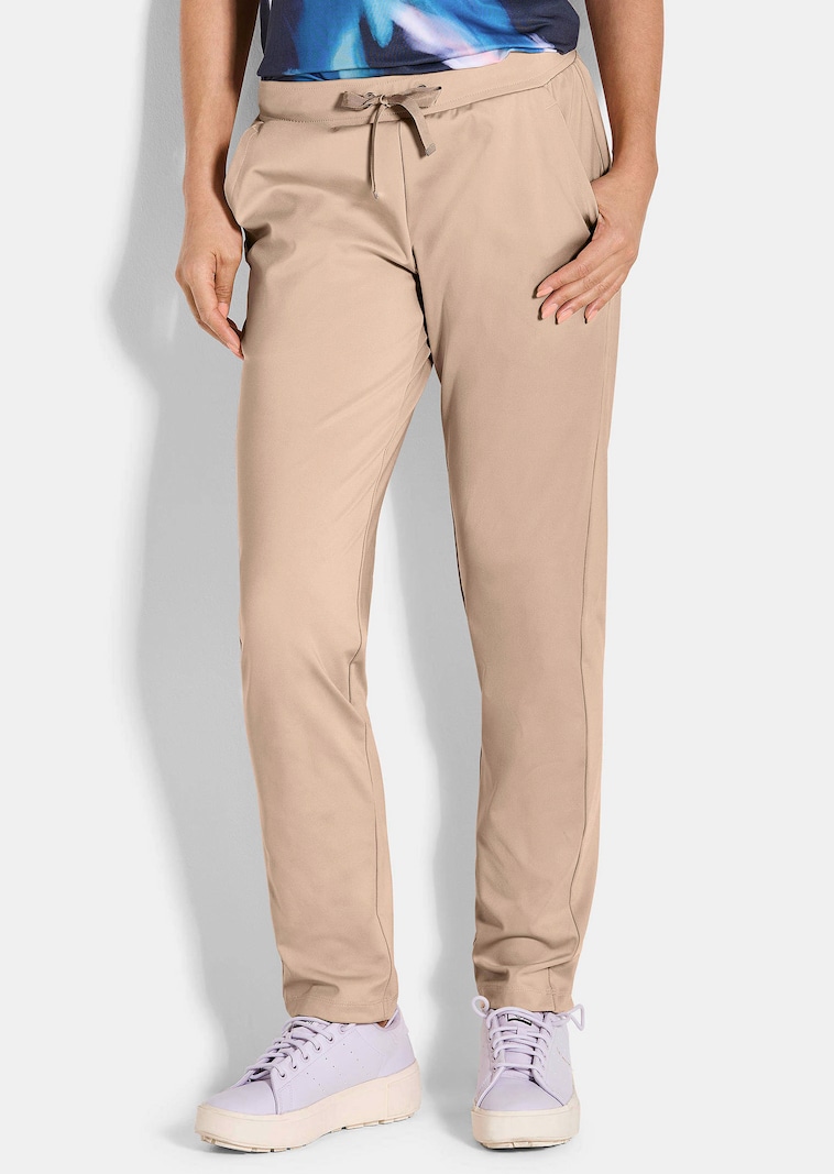 Freizeithose aus Stretch-Material