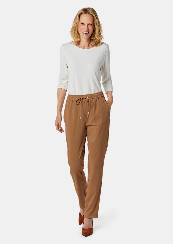 Bi-elastische Hose LOUISA in superweichem Veloursleder-Look