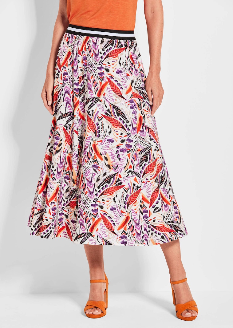 Druckrock im Ethno-Dessin