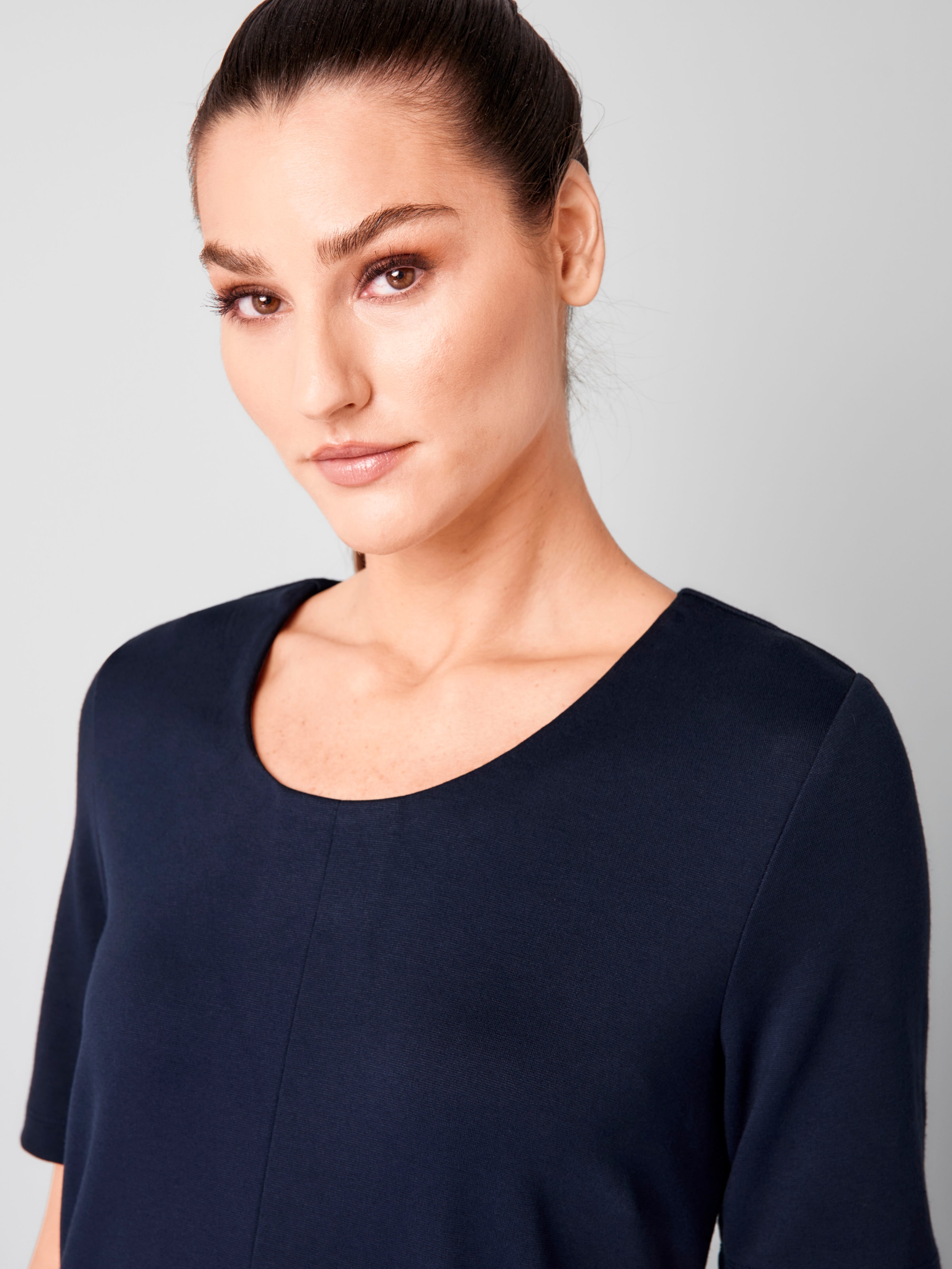 Kleid aus trageangenehmer Jerseyware 4