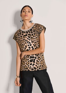 T-shirt thumbnail 1