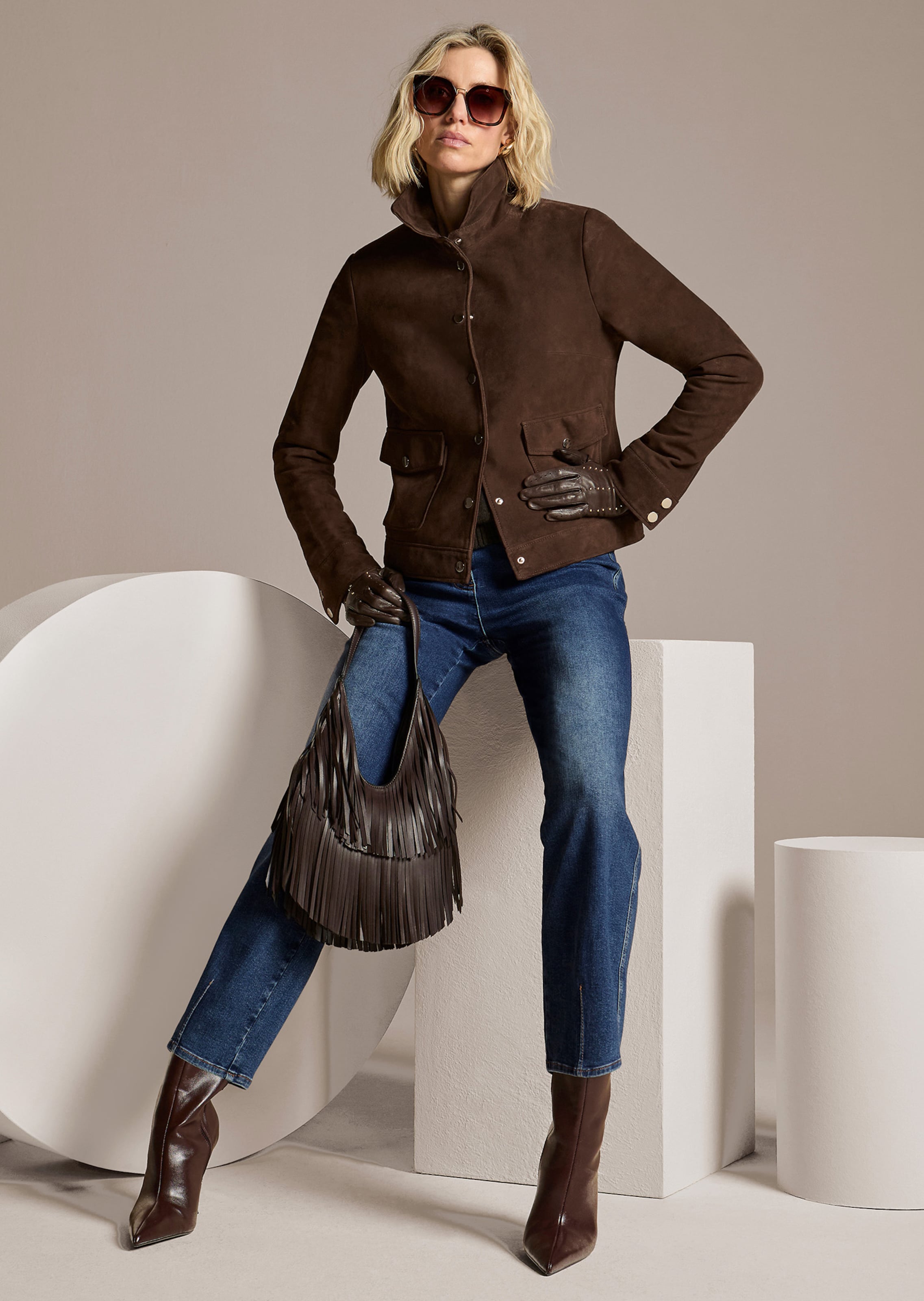 Verkürzte Barrel-Jeans