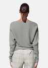 Round neck jumper with batwing sleeves thumbnail 3