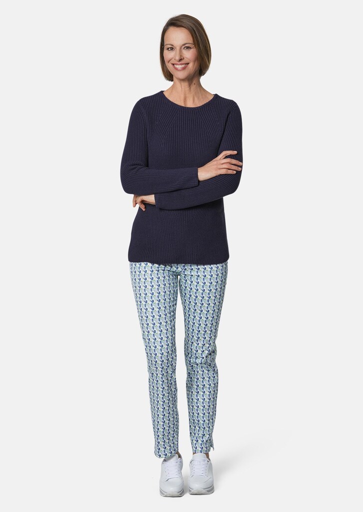 Figurschmeichelnder Pullover aus reiner Baumwolle