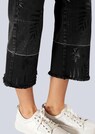 Jeans mit auffallendem Folienprint thumbnail 3