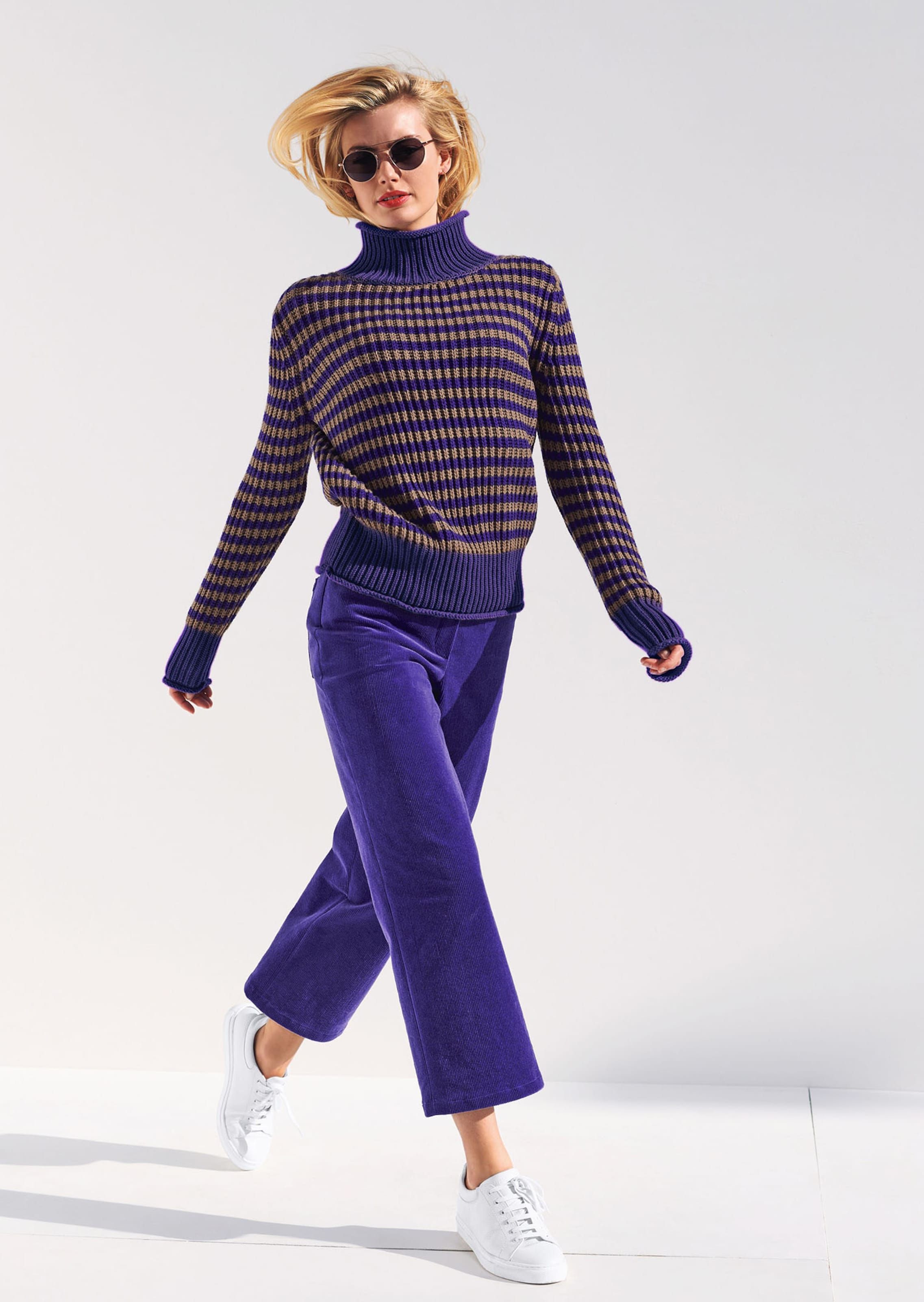 Softer Schurwoll-Pullover mit stylischen Streifen