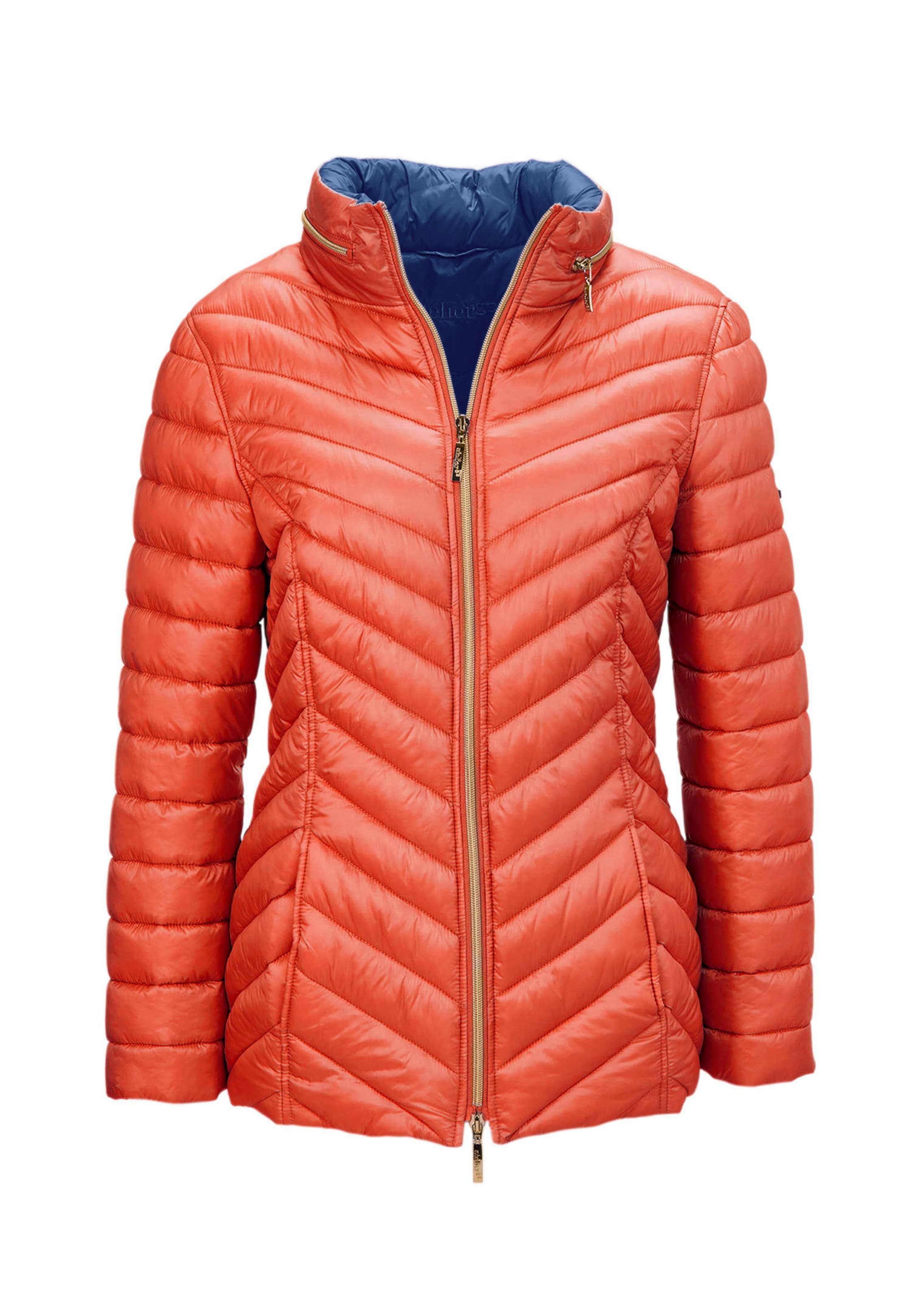 Steppjacke in figurschmeichelnder Optik