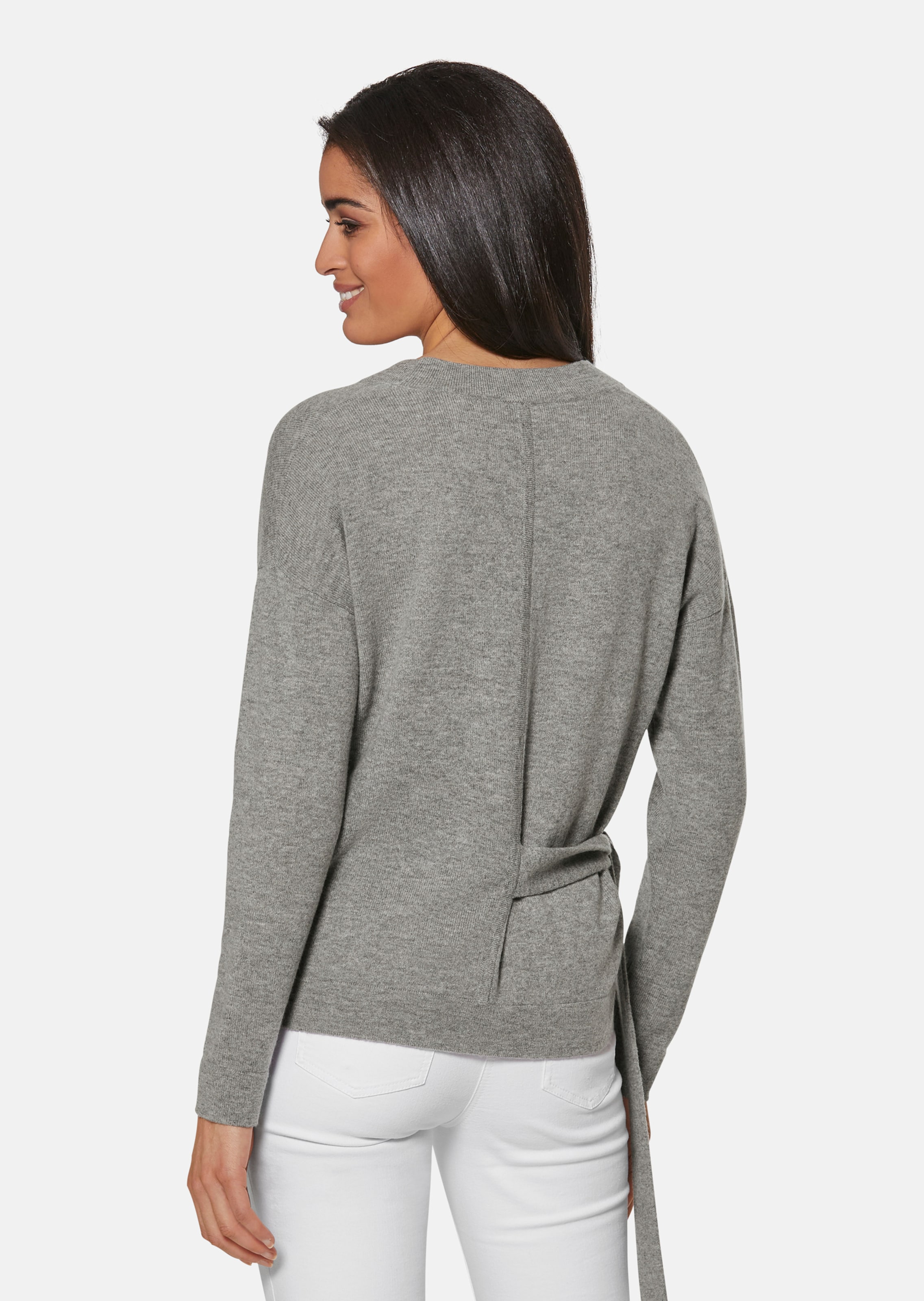V-shape jumper with tie ribbon in grey / melange | MADELEINE Fashion