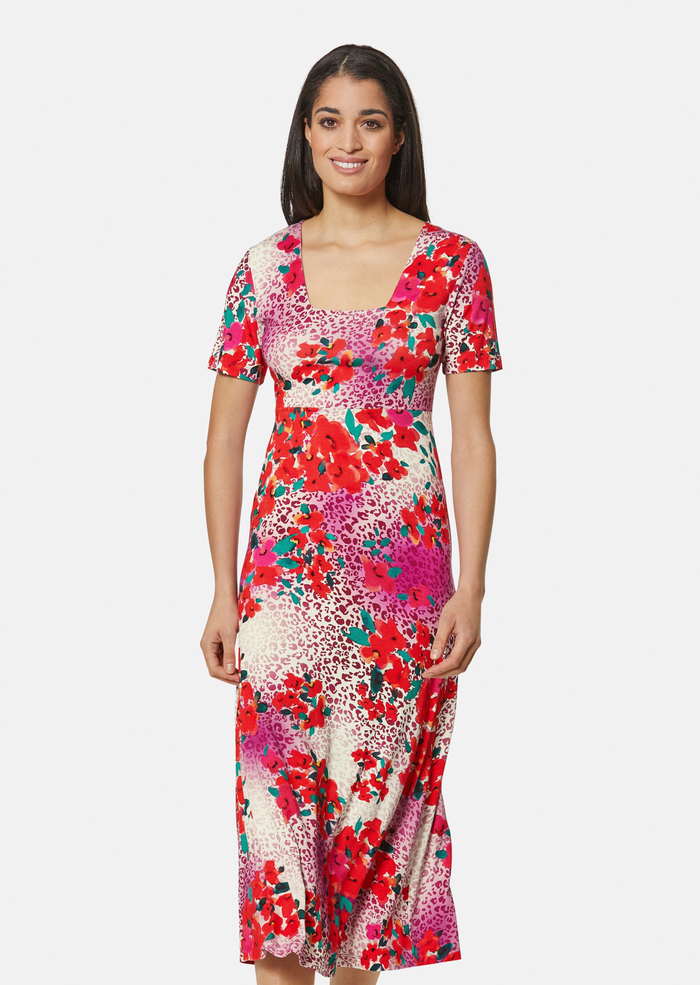 Sommerkleid mit kurzen Ärmeln