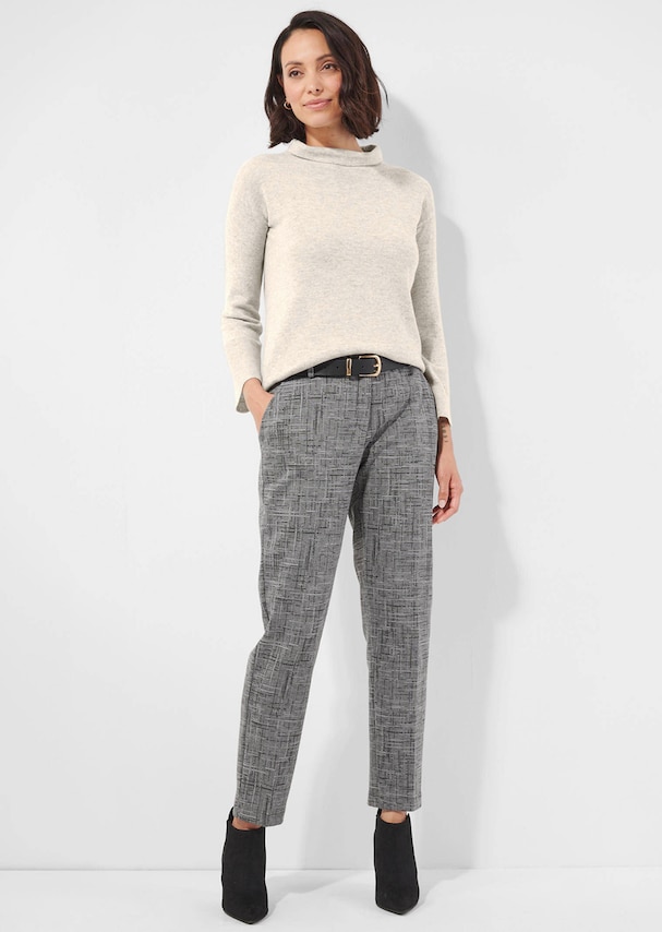 Pullover mit Stehkragen 1