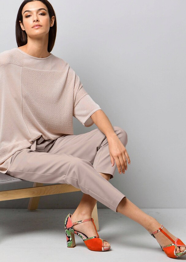 Pullover mit überschnittener Schulter 3