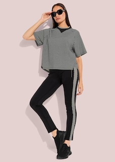 T-Shirt mit Stehkragen thumbnail 3