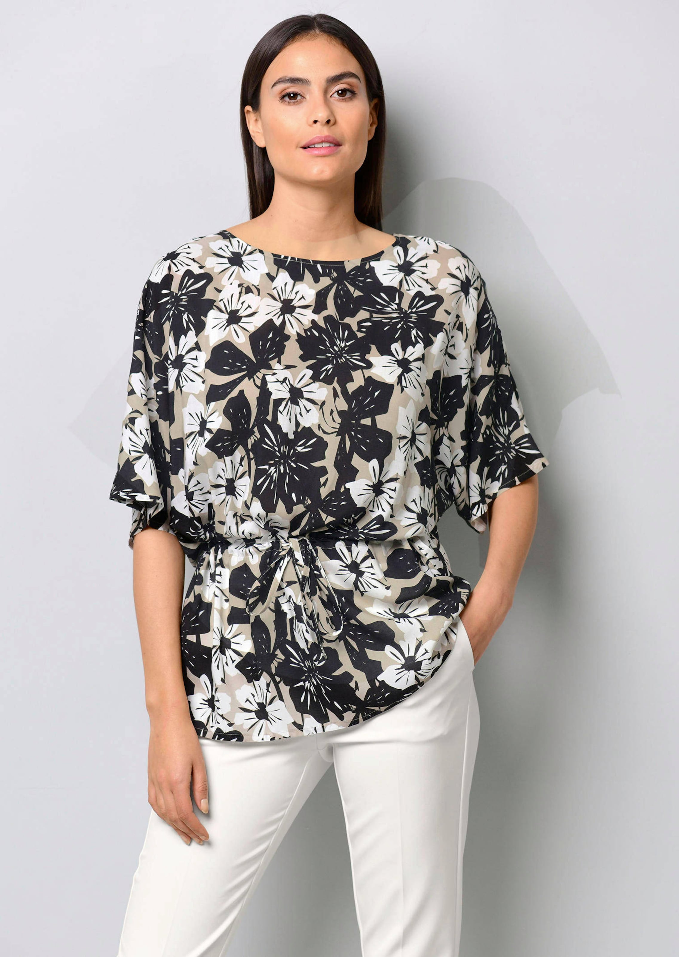 Bluse mit Tunnelzug in der Taille