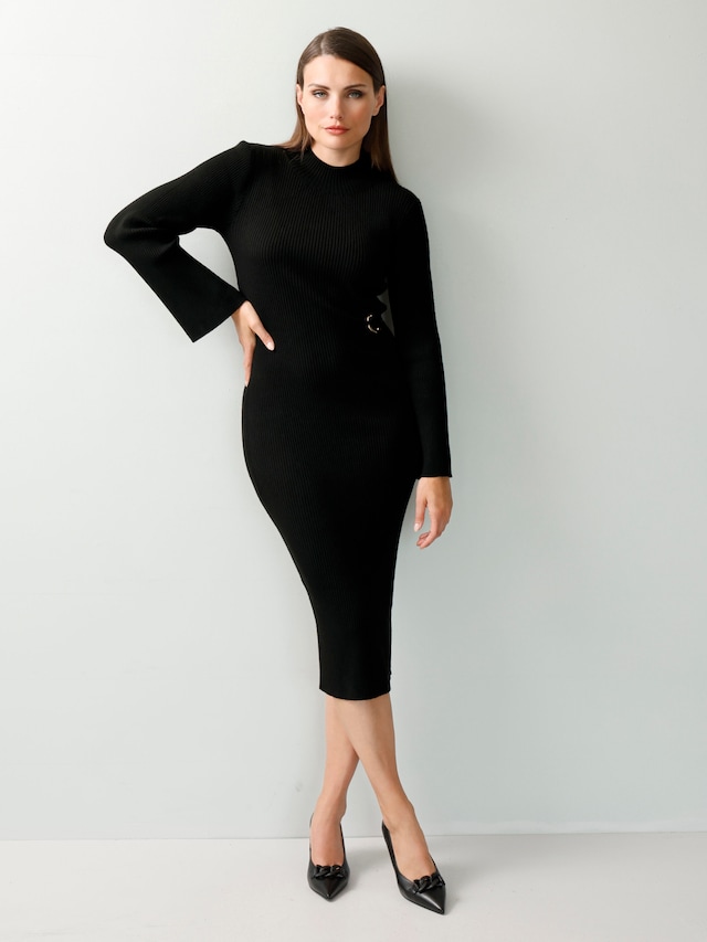 Strickkleid mit dekorativer Zierschnalle 2