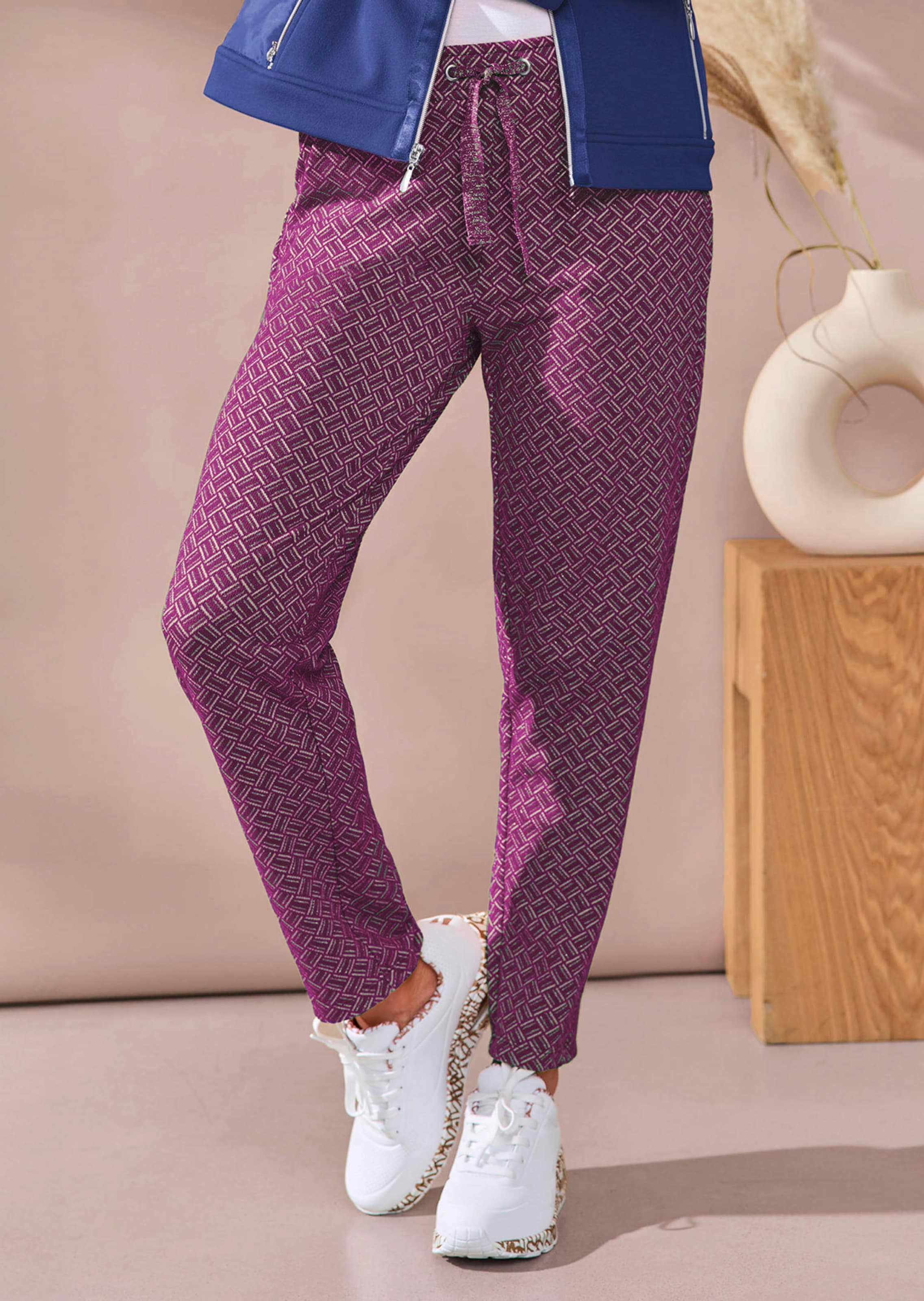 Pantalon de détente avec détails brillants