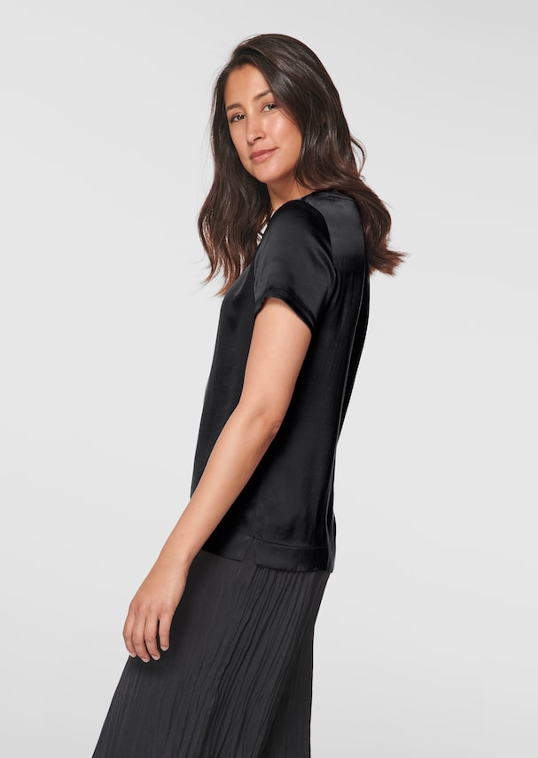 Silk blouse with half-length sleeves 3