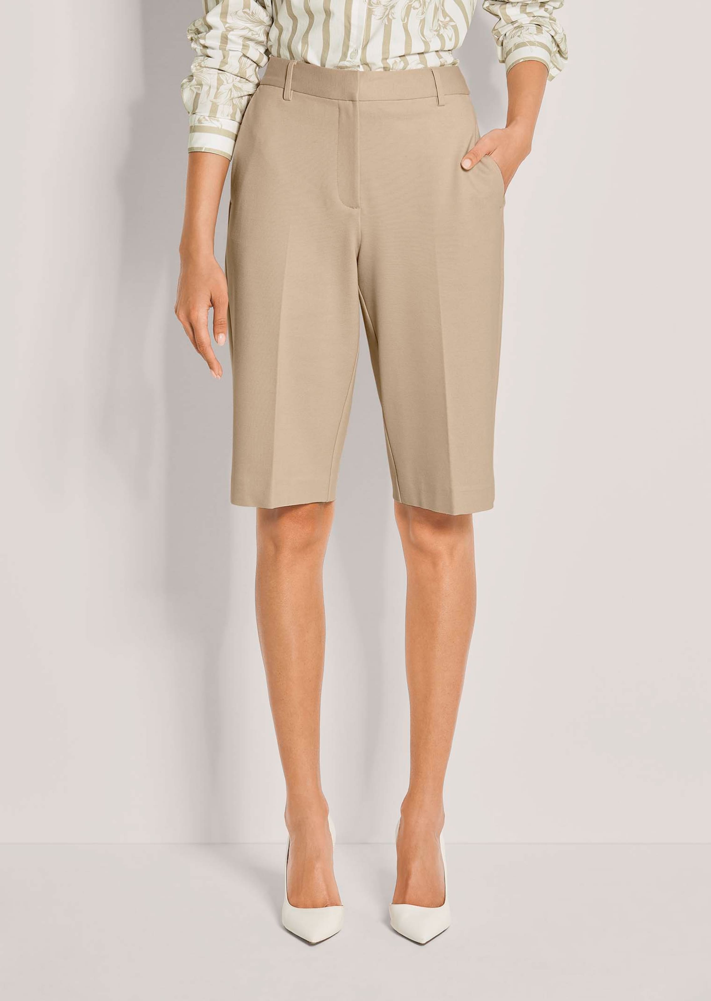 Élégant bermuda en jersey stretch