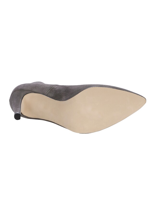 Pumps mit elegante Schnürung am Knöchel