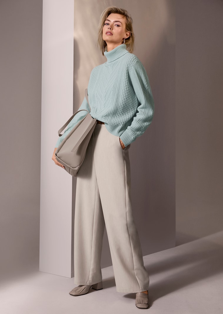 Rollkragen-Pullover aus Kaschmir mit Zopfmuster