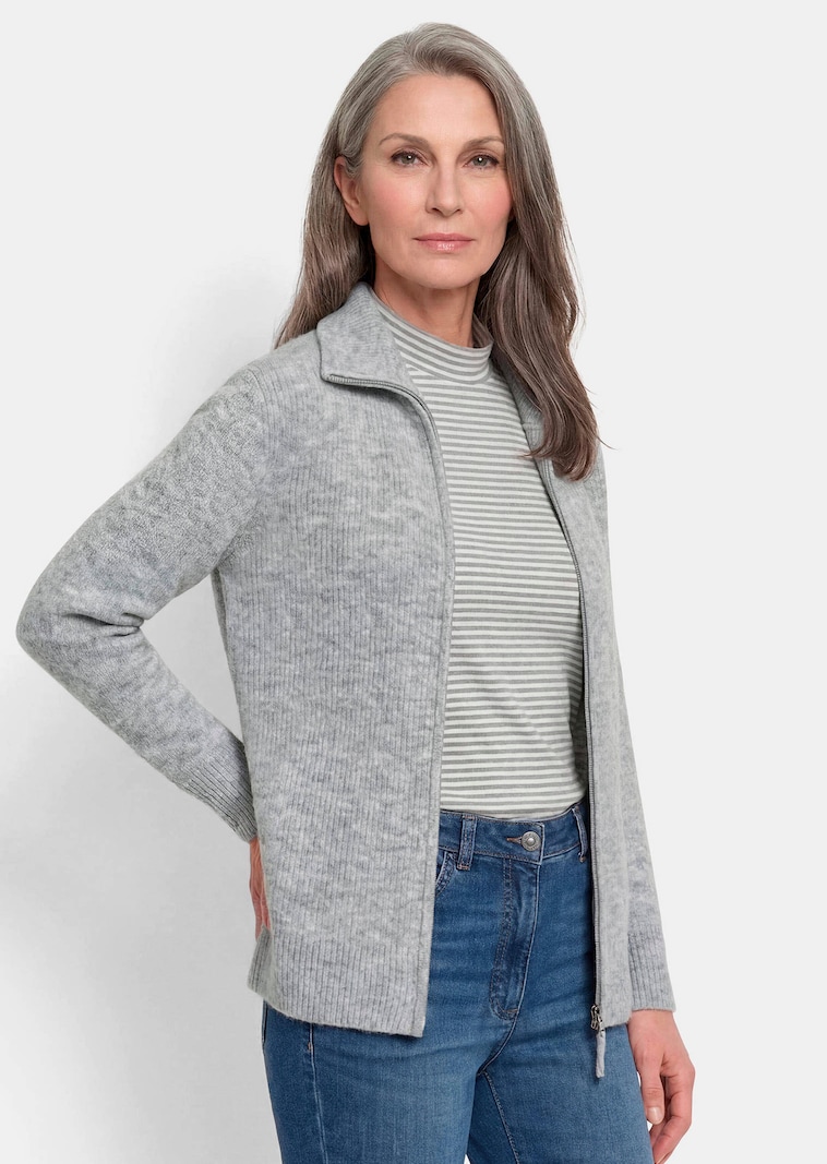 Geribd tricot jasje met ritssluiting
