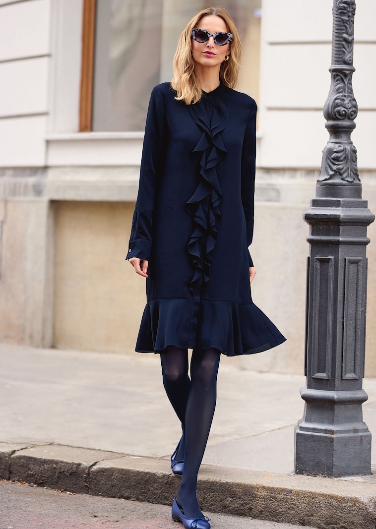 Madeleine Mode Vetements Madeleine Prix Reduits Robe Sur Marine